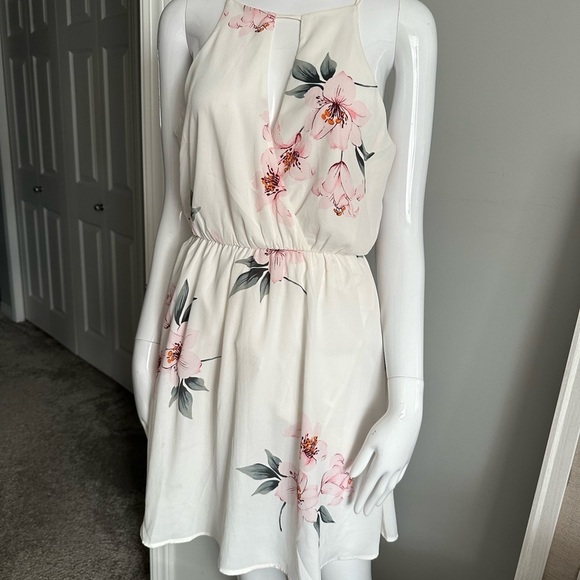 Lush Dress Floral White midi - Picture 7 of 7